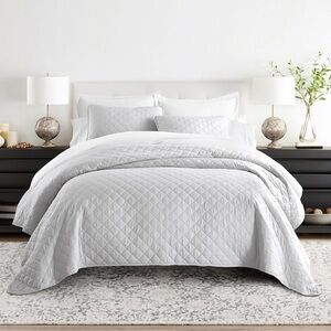 Diamond Stitch 3-Pc. Lightweight Quilt Set, King/California King